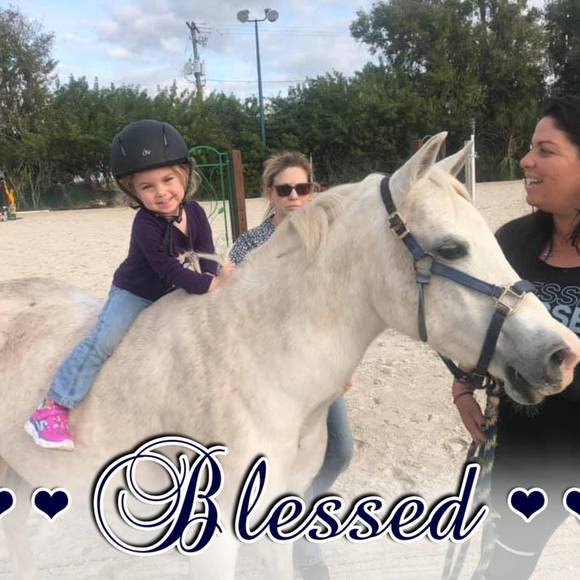 Meet your Posher, Debbie - Picture 1 of 1